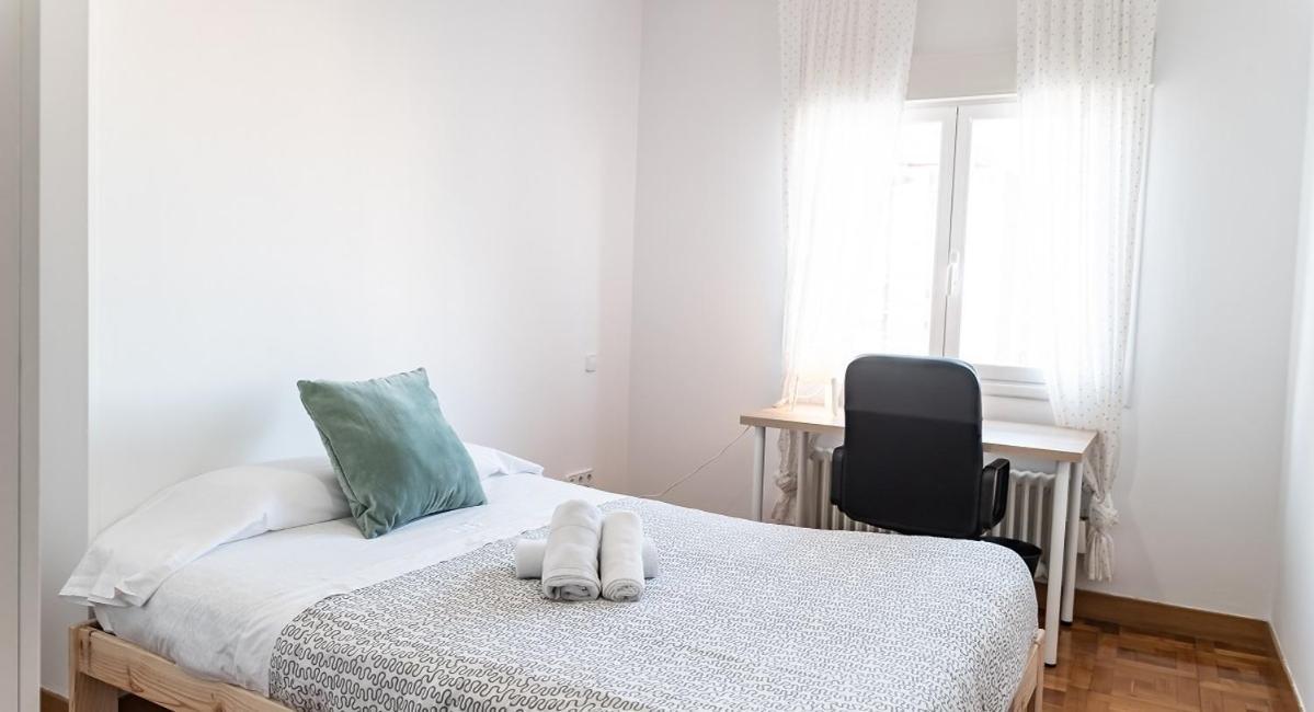 Adaptado Y Comodo Apartamento En Iturrama بنبلونة المظهر الخارجي الصورة